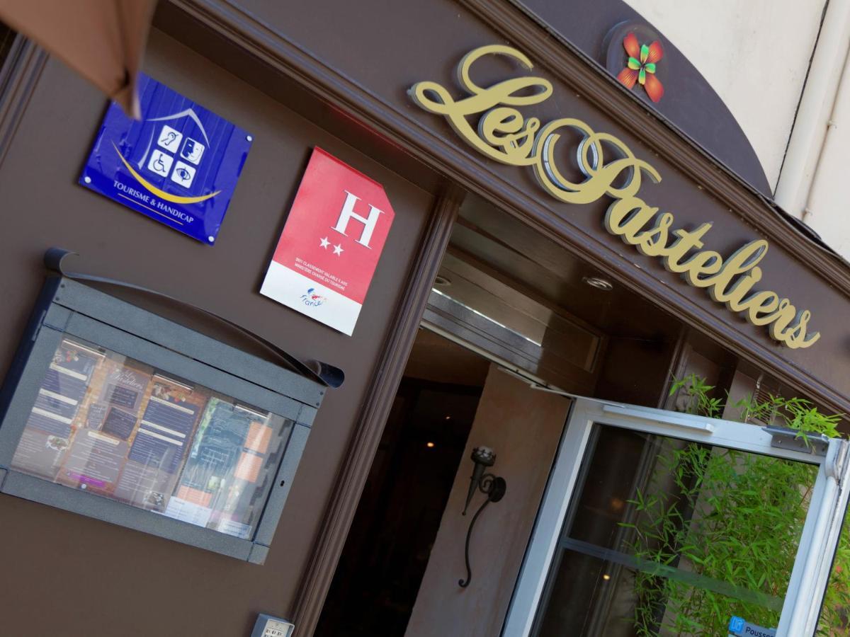 Logis Hotel - Les Pasteliers ลาวัวร์ ภายนอก รูปภาพ