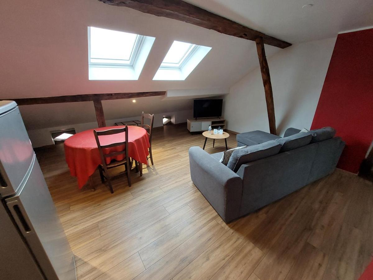 Logis Hotel - Les Pasteliers ลาวัวร์ ภายนอก รูปภาพ