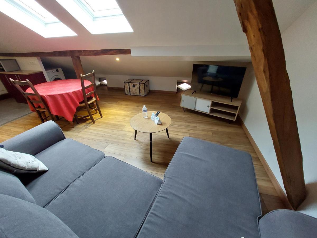 Logis Hotel - Les Pasteliers ลาวัวร์ ภายนอก รูปภาพ