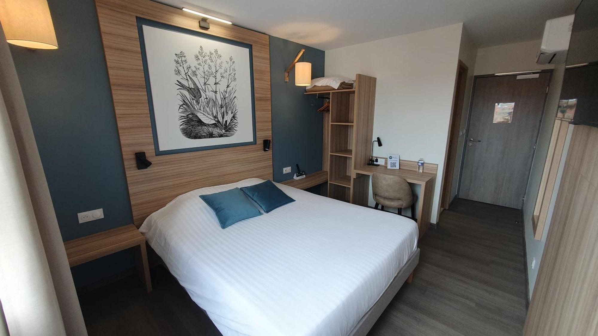 Logis Hotel - Les Pasteliers ลาวัวร์ ภายนอก รูปภาพ